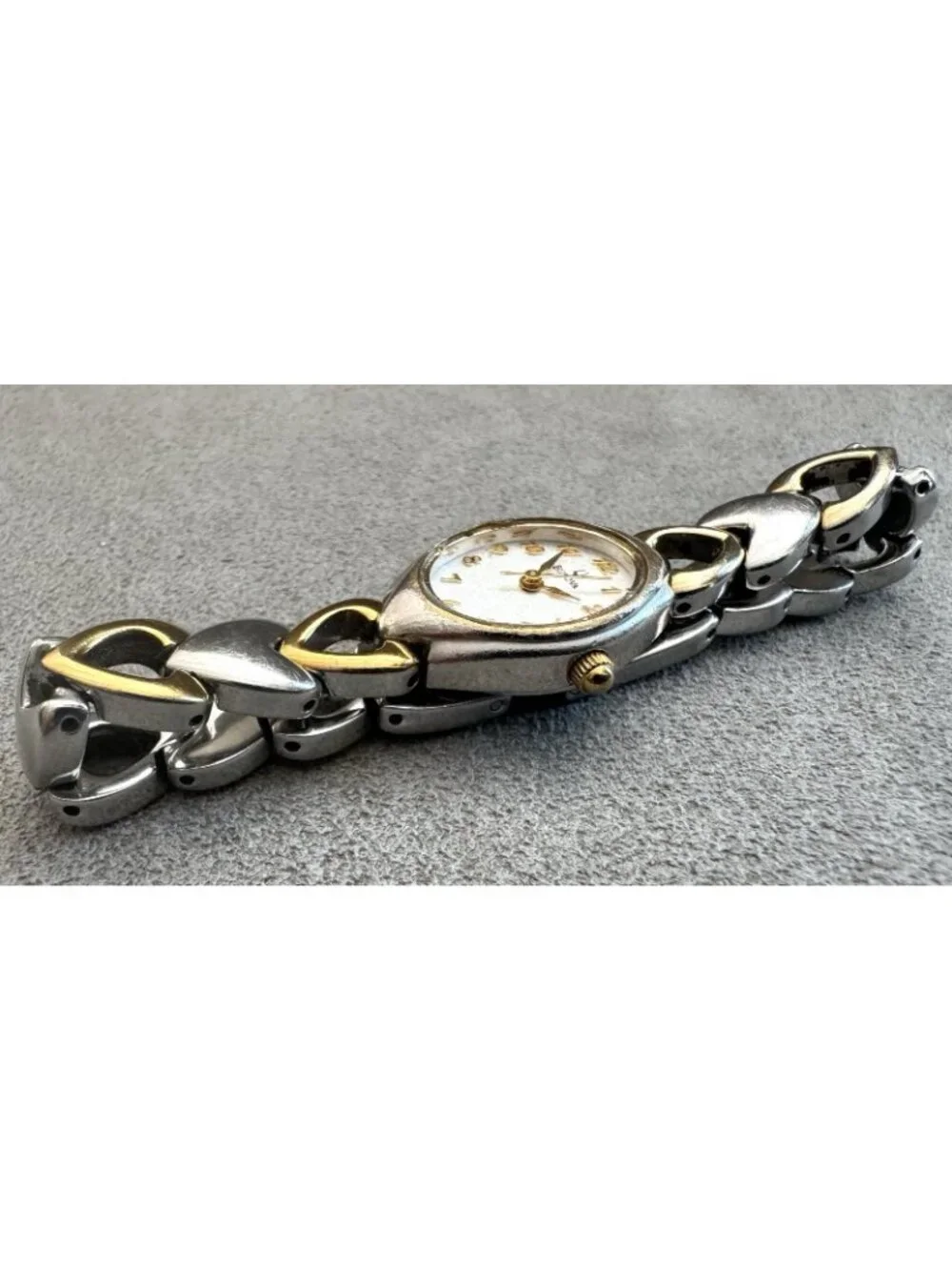 BULOVA Ladies' 2-Tone HEART LINK BRACELET WATCH White Dial -Working +New Battery